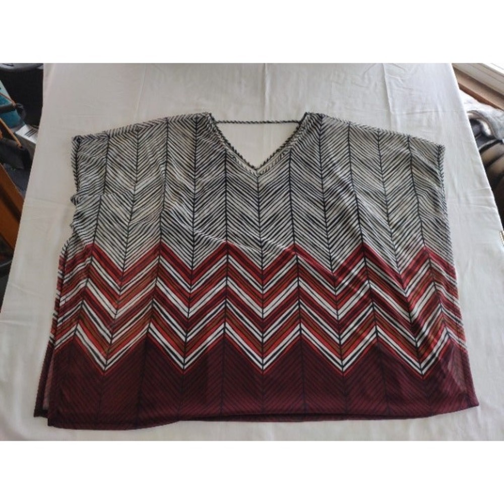 Lane Bryant Black/White/Red Chevron Striped Sheer Top w/ Lining, Plus Size 18/20
